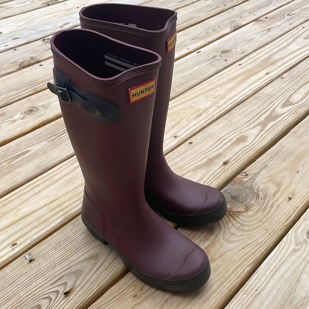 Hunter Original Tall Waterproof Rain Boots Burgundy Plum Women's Size 5